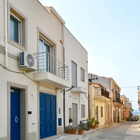 Mare Arcobaleno Apartment