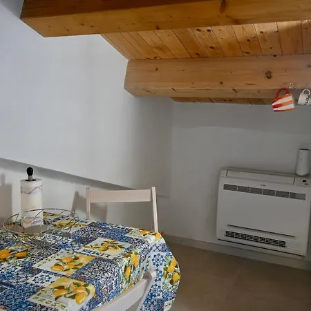 Mare Arcobaleno * مارزاميمي